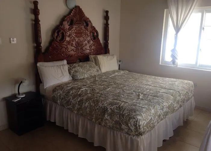 Coral Gardens Retreat * Montego Bay
